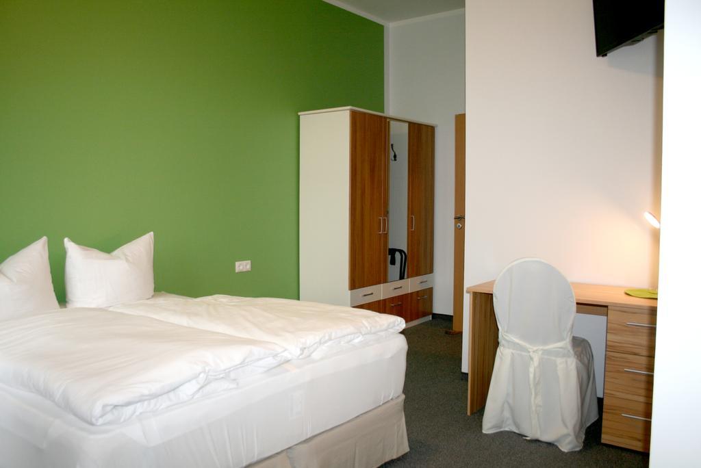 Lindencafe Luckenwalde Hotel ห้อง รูปภาพ